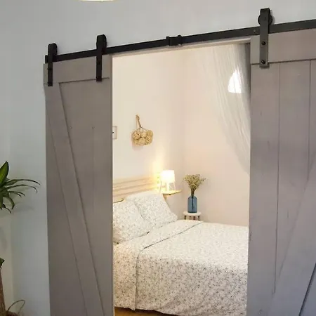 Apartamento Vello I Apartment *